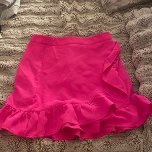 Hot pink ruffle skirt!!